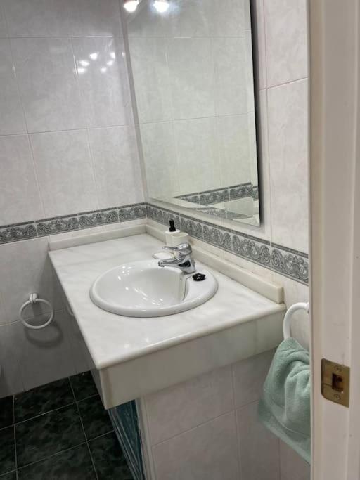 Estudio En Fuengirola Con Vistas Al Mar Ngoại thất bức ảnh
